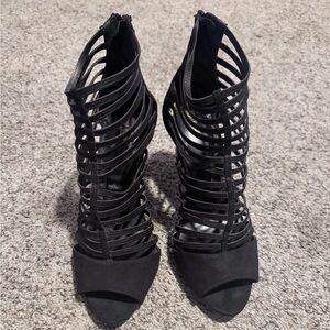 Brash Black Strappy Heels for Women